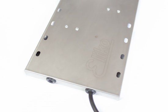 Heating plates for narrow switch point rod channel